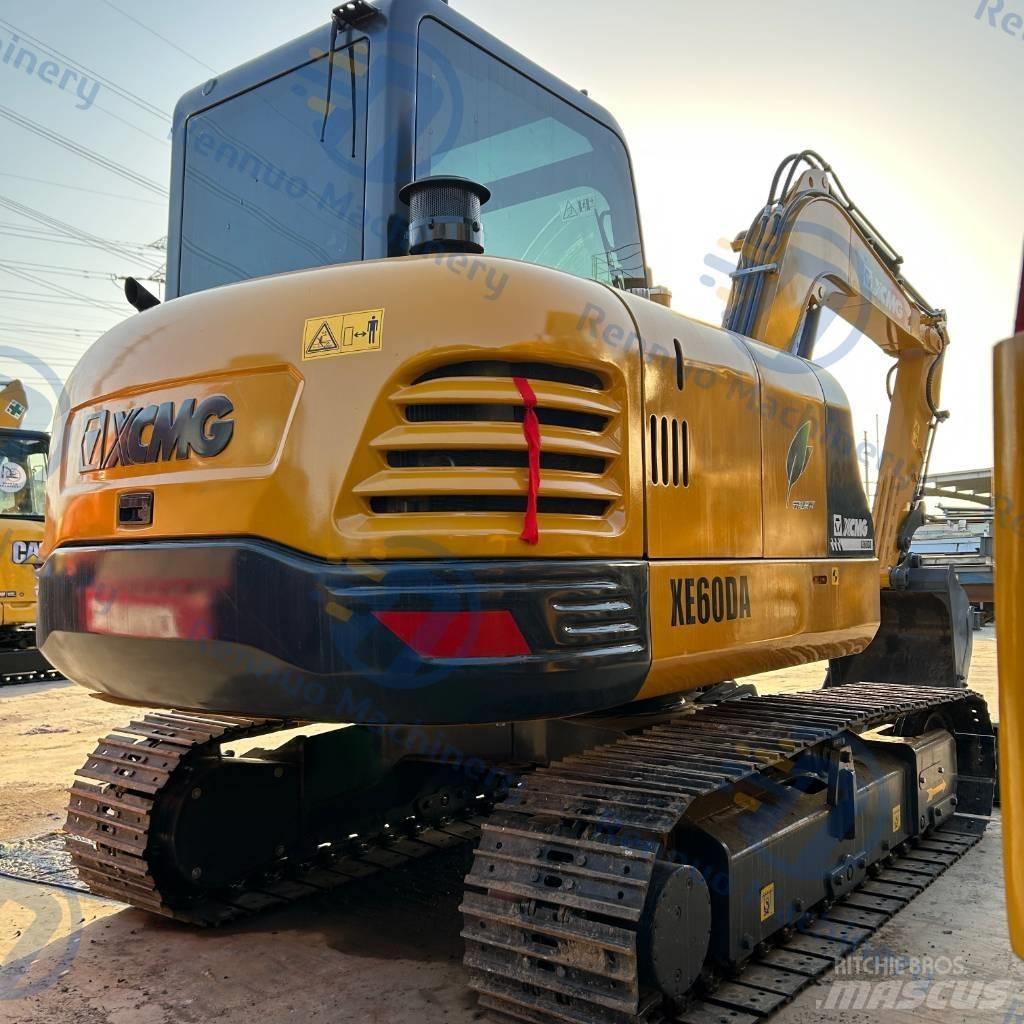 XCMG XE 60 DA 小型挖掘机
