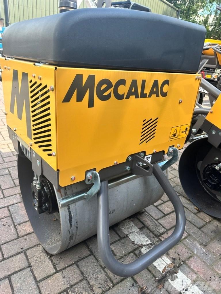 Mecalac MBR71 单轮压路机