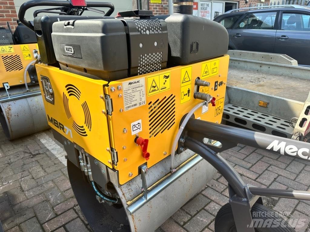 Mecalac MBR71 单轮压路机