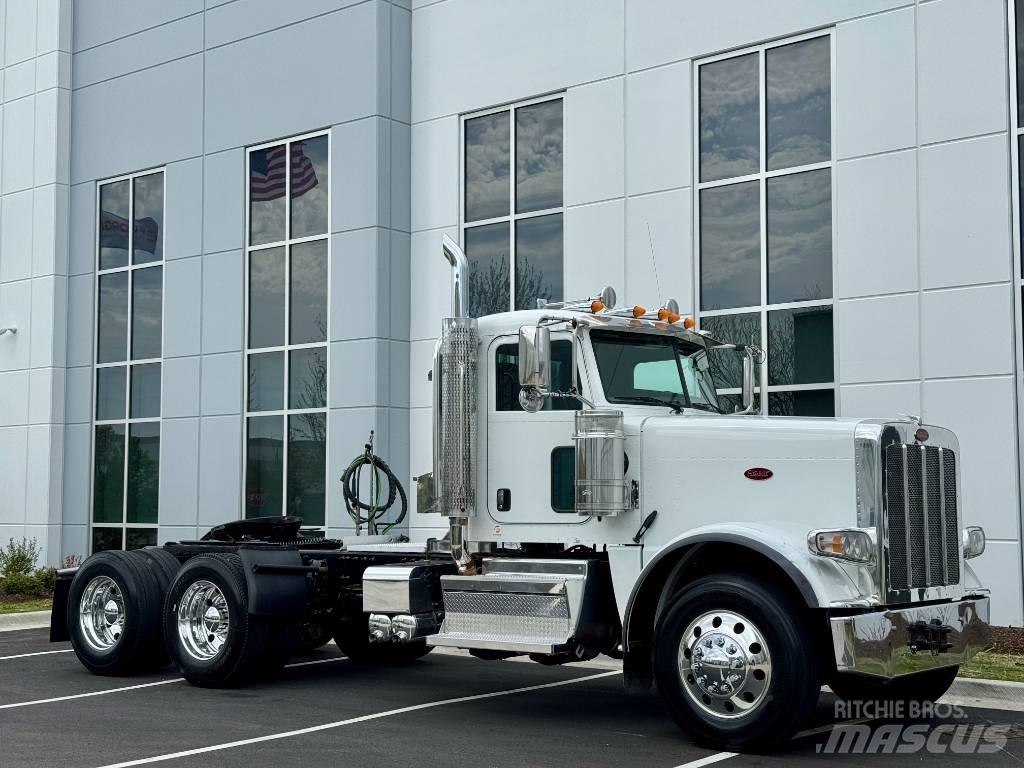 Peterbilt 389 牵引车