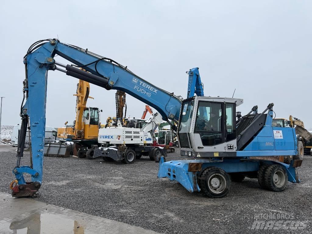 Fuchs MHL 331 工业挖掘机