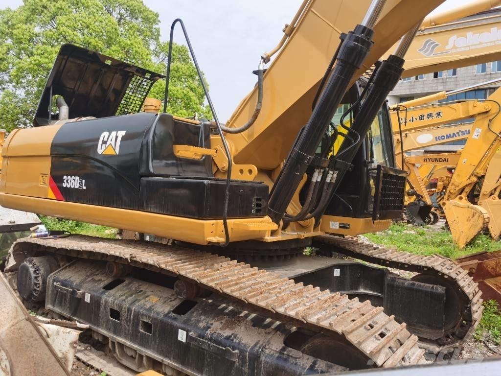 CAT 336 D2L 履带挖掘机