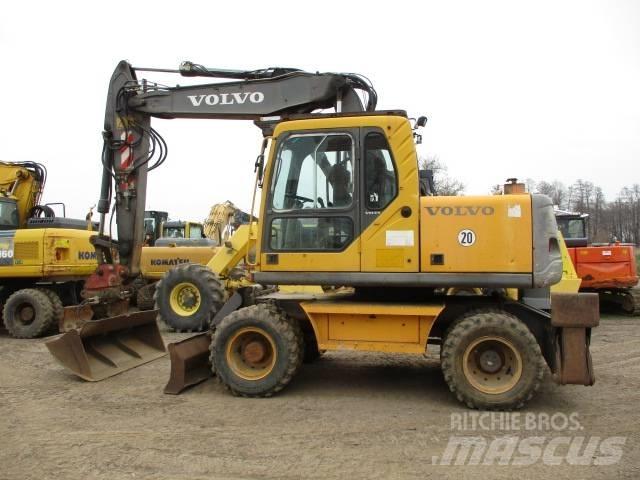 Volvo EW 140 轮式挖掘机