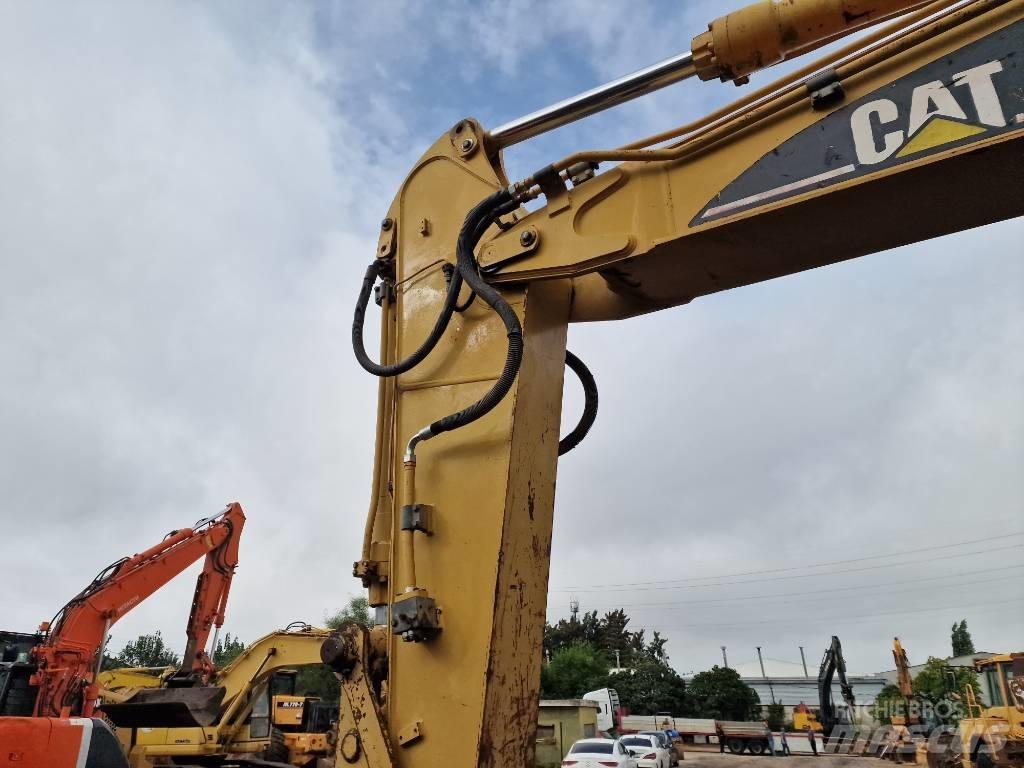 CAT 318 B L 履带挖掘机