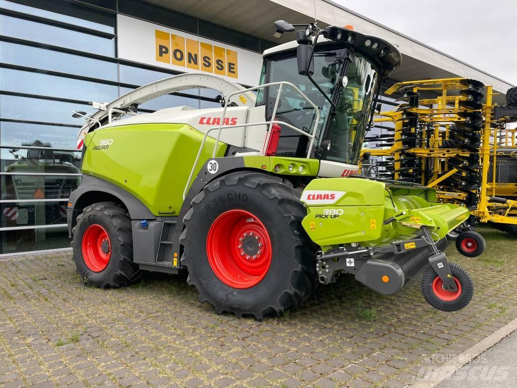 CLAAS Jaguar 960 自走式青贮饲料收割机
