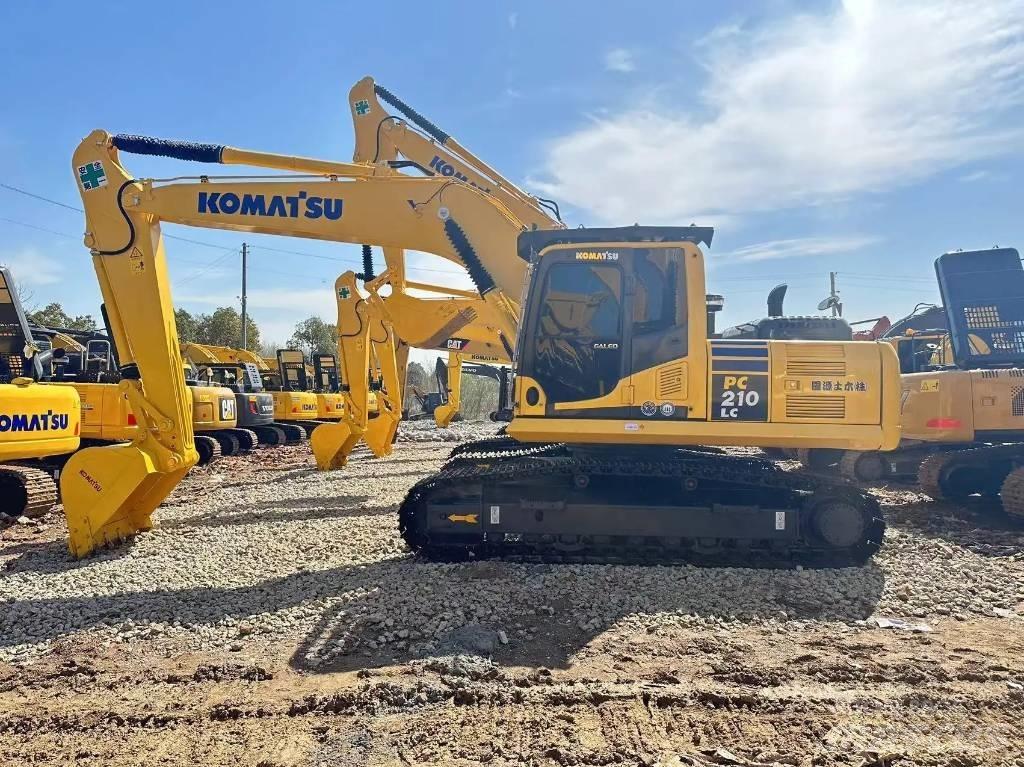 Komatsu PC 210-8 履带挖掘机