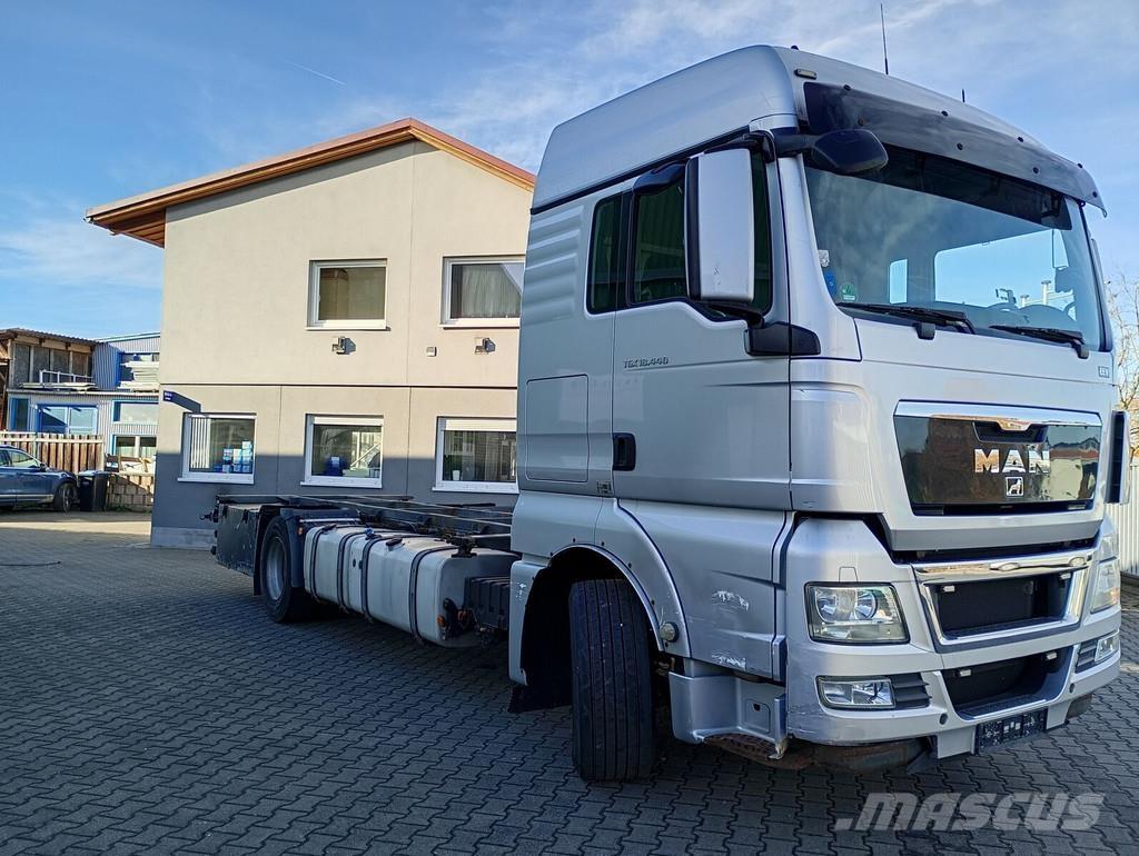 MAN TGX 18.440 平板车