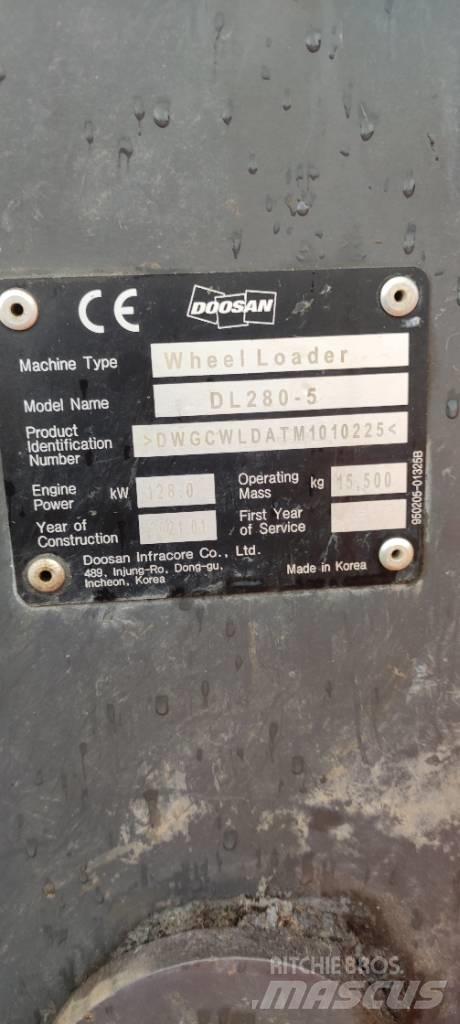 Doosan DL 280-5 轮式装载机