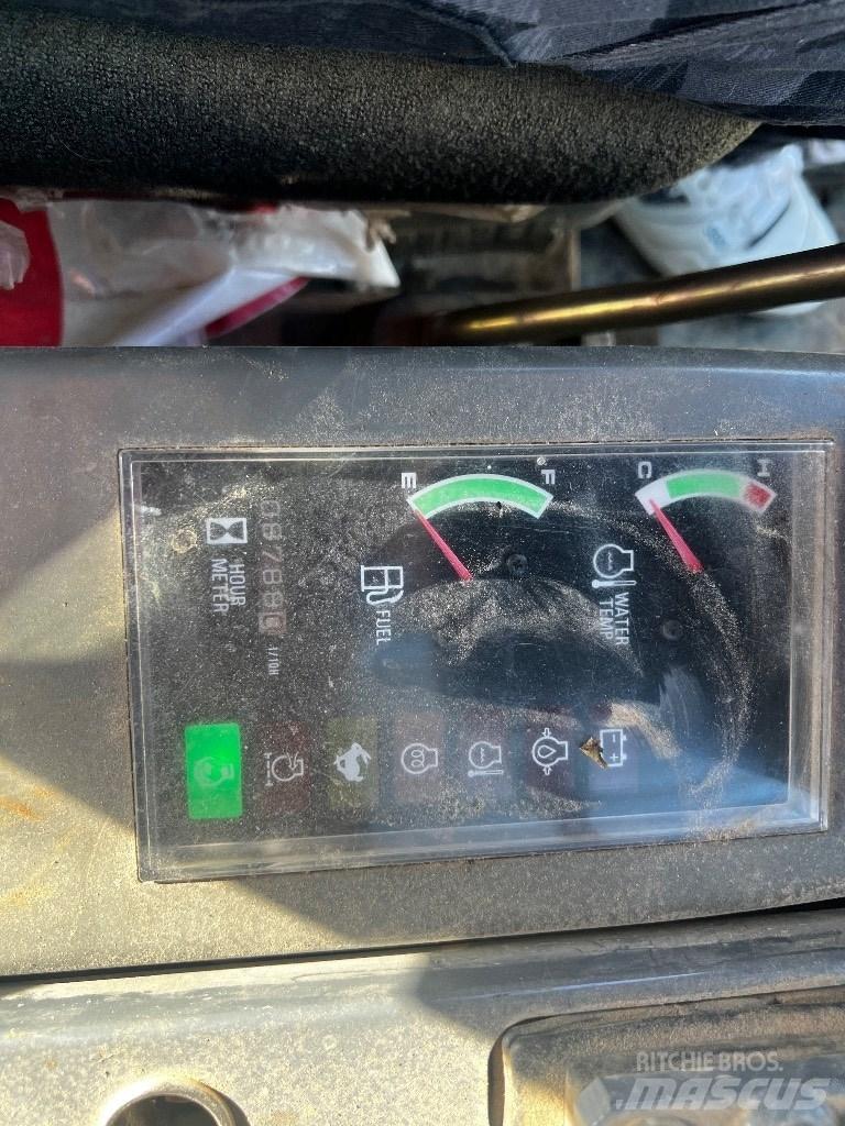 Takeuchi TB 180 FR 中型挖掘机