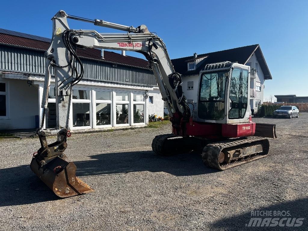 Takeuchi TB 180 FR 中型挖掘机