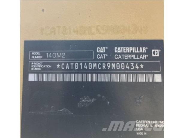 CAT 140 M 2 平地机/推土机