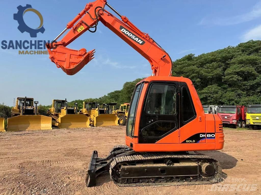 Doosan DH 80 履带挖掘机
