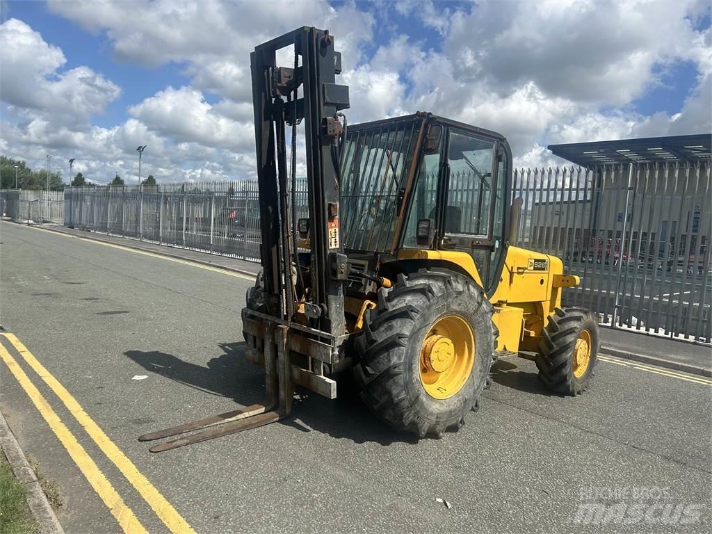 JCB 926 4x4 越野叉车|叉装车