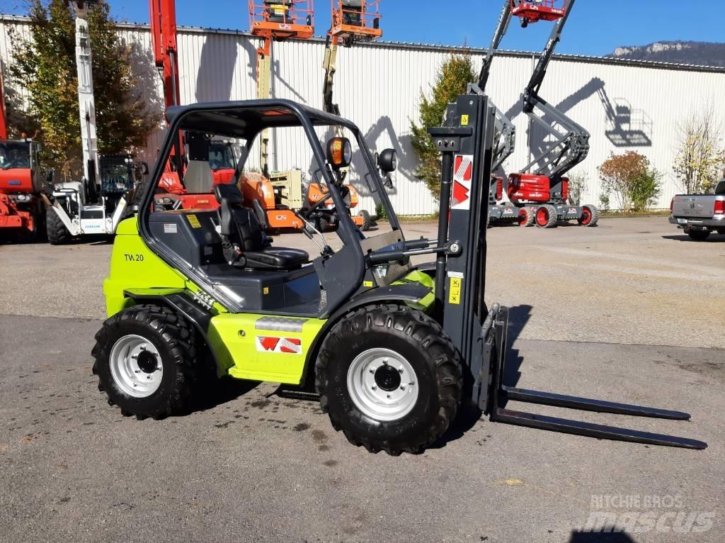 Agrimac TW20-4KL 越野叉车|叉装车