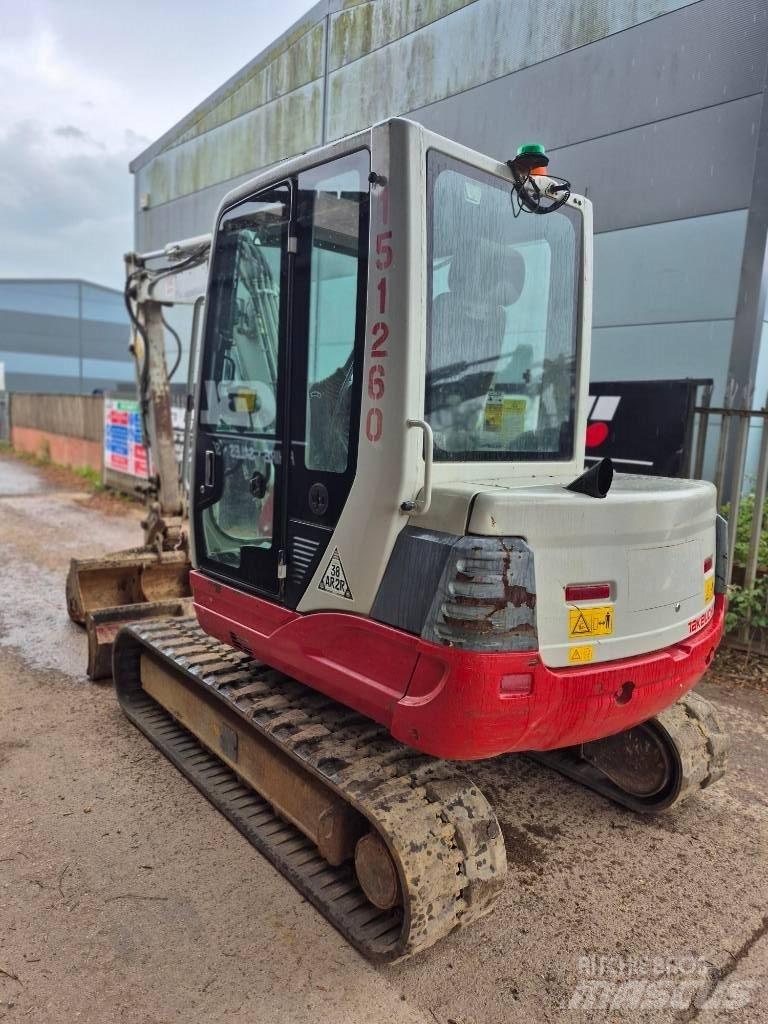Takeuchi TB 250 小型挖掘机