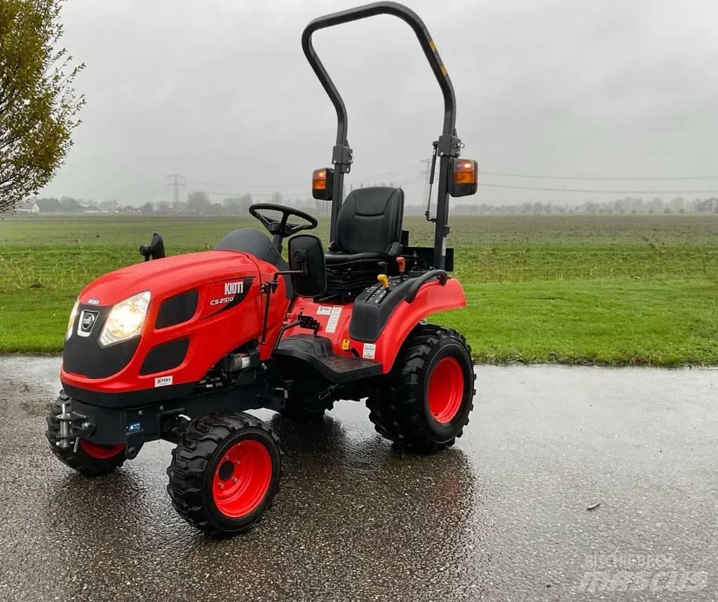 Kioti CS2510 拖拉机/农用车