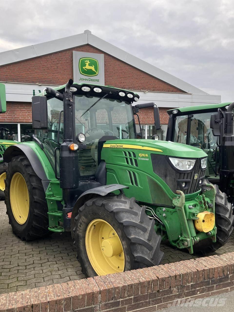 John Deere 6110R 拖拉机/农用车