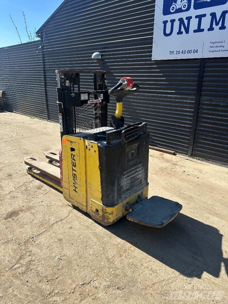 Hyster P 2.0 行走式堆垛机