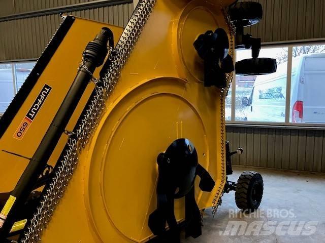 McConnel TUFFCUT 650 牧场割草机和切顶器