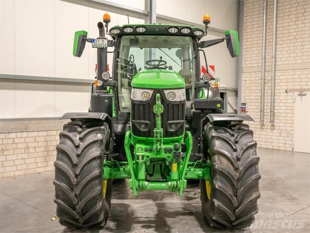 John Deere 6R215 拖拉机/农用车