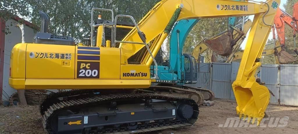 Komatsu PC 200-8N1 中型挖掘机