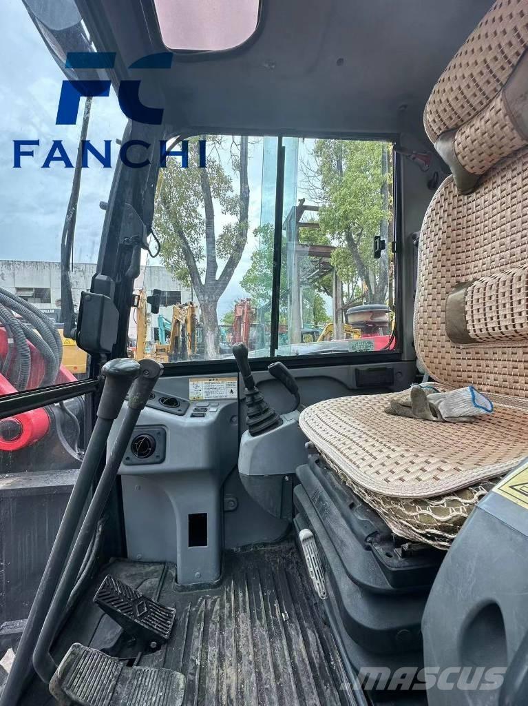 Kubota kx183 履带挖掘机