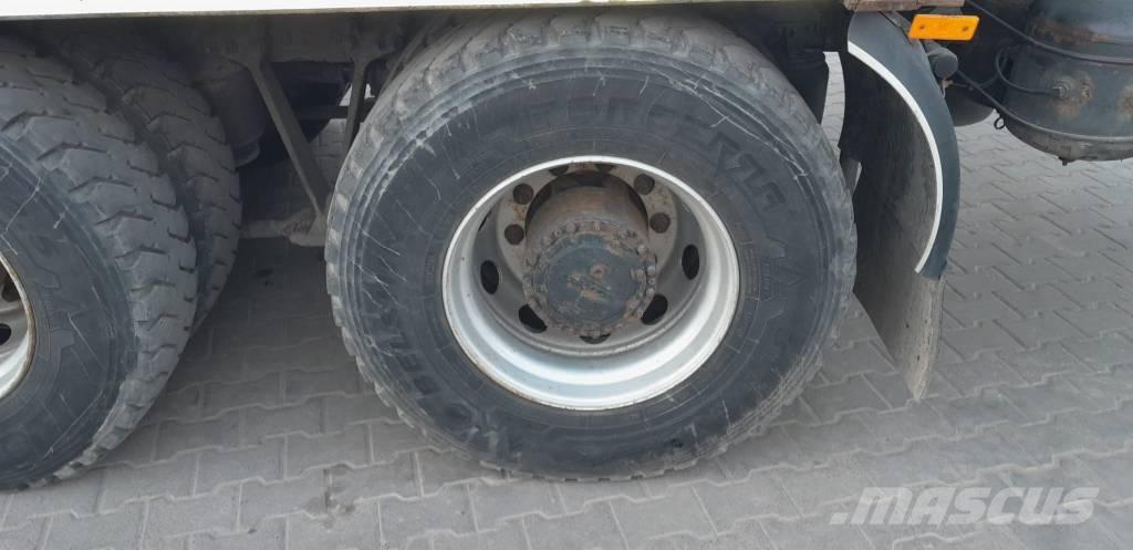 DAF 105 起重车