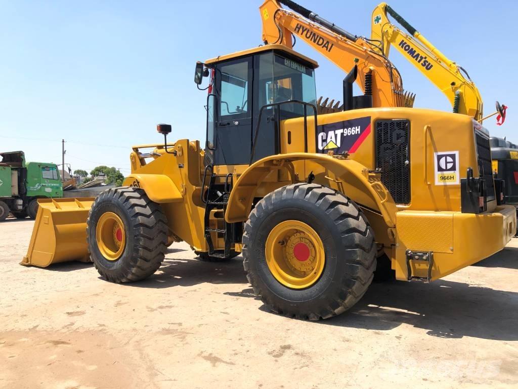 CAT 966H 轮式装载机
