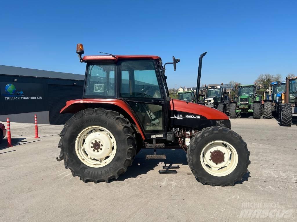 New Holland L 95 拖拉机/农用车
