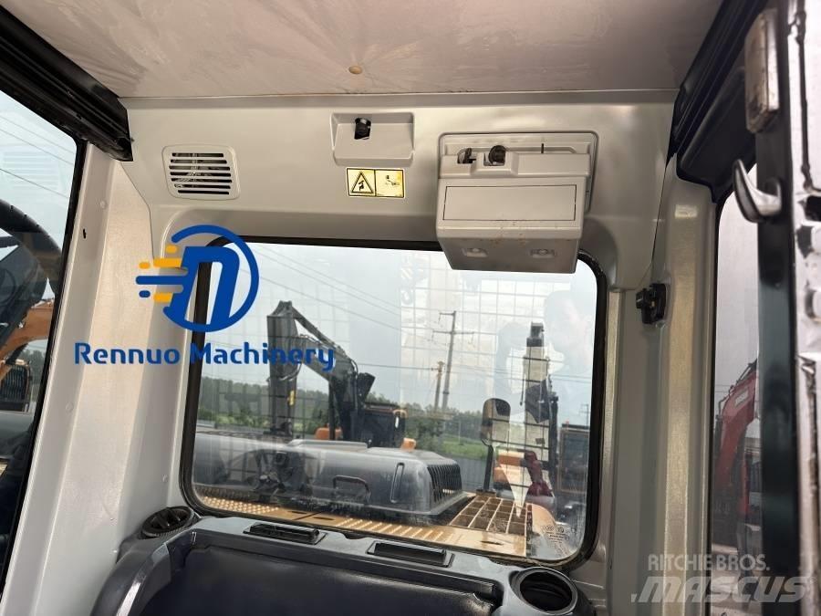 CAT 320 D 履带挖掘机