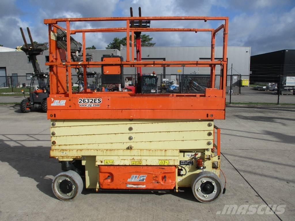 JLG 2632 ES  (081) 剪叉式升降机