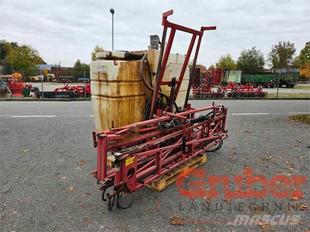 Holder IS 1000 牵引式喷雾机