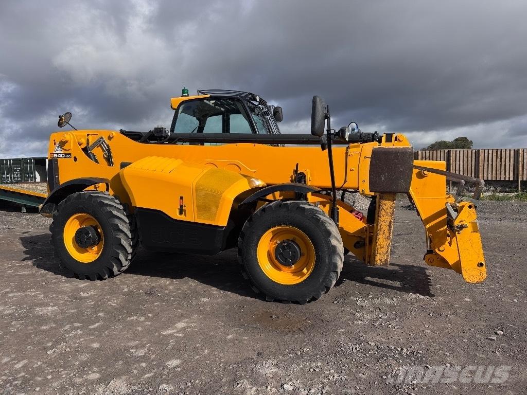 JCB 540-170 伸缩臂叉装车|叉装车