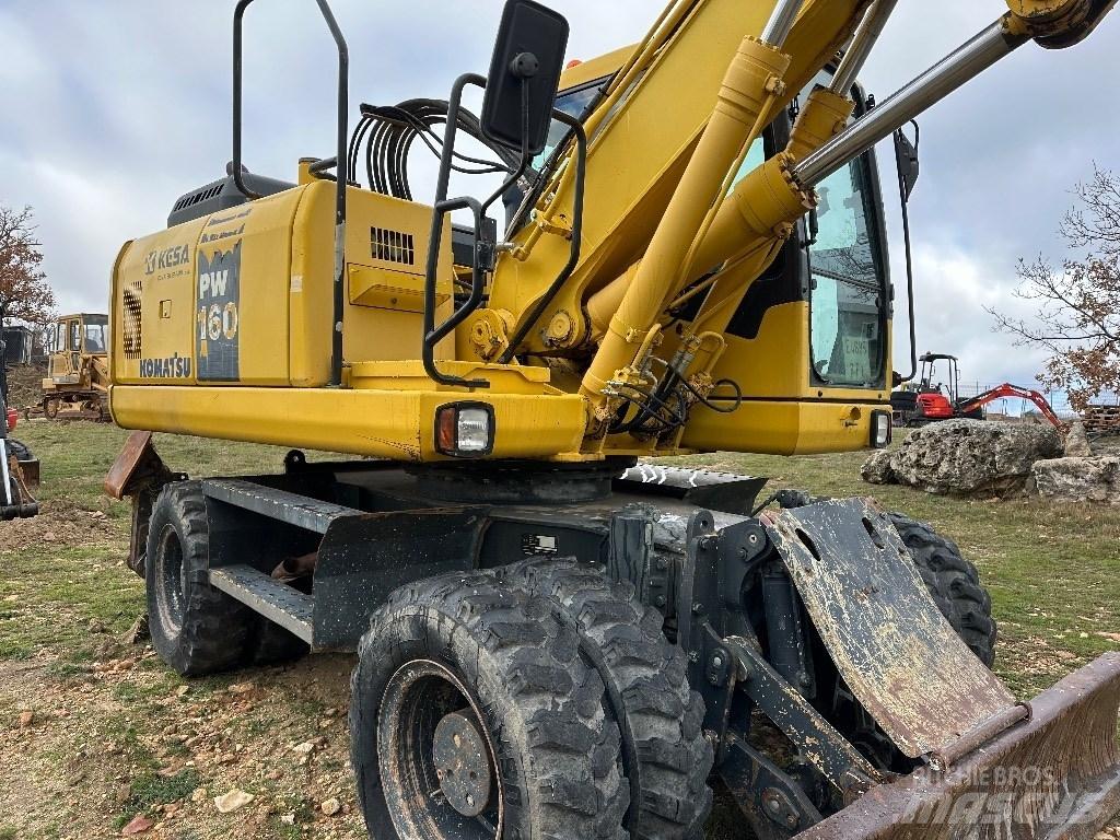 Komatsu PW 160-7E0 轮式挖掘机