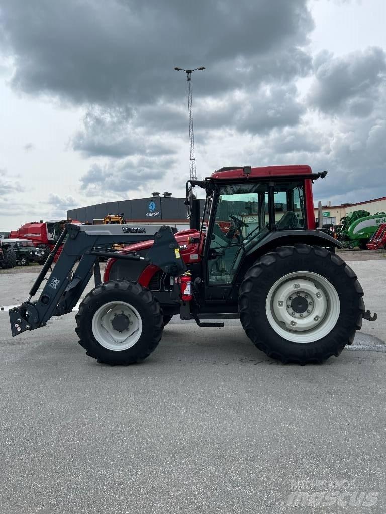 Valtra A 83 拖拉机/农用车