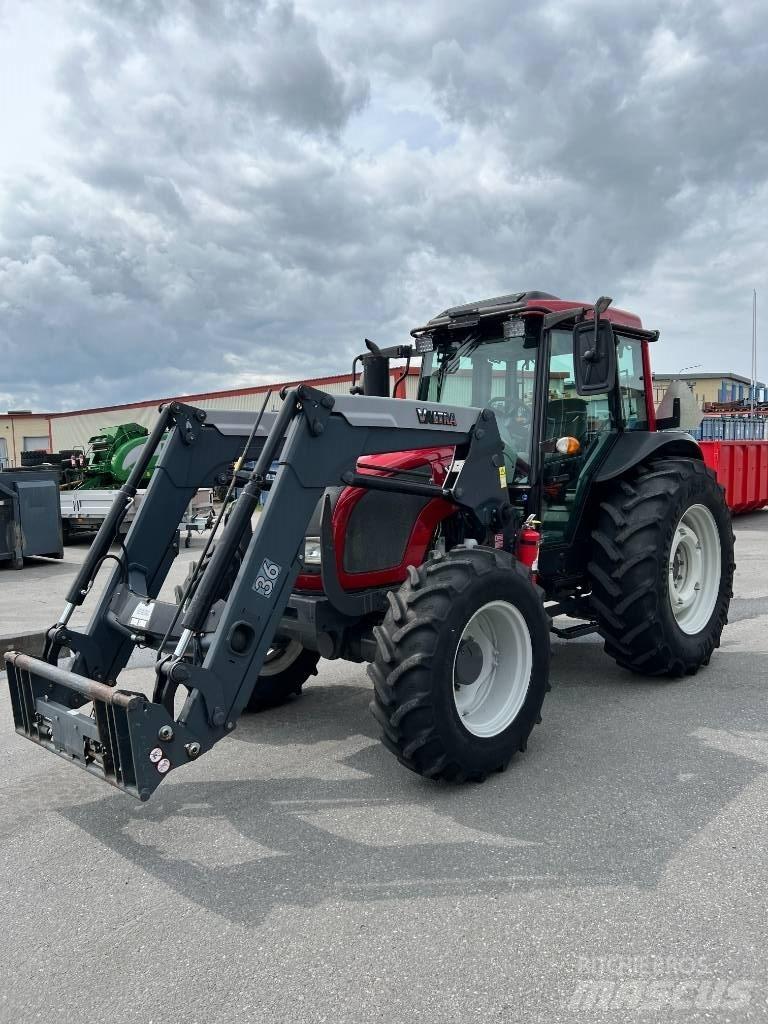 Valtra A 83 拖拉机/农用车