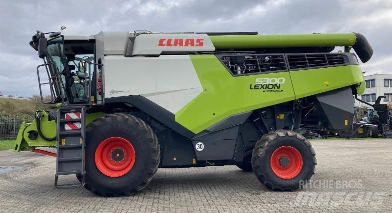 CLAAS LEXION 5300 联合收割机