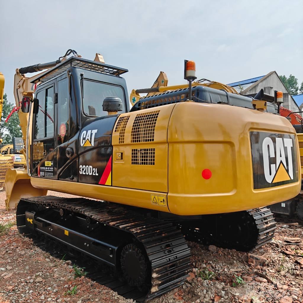CAT 320D2L 履带挖掘机