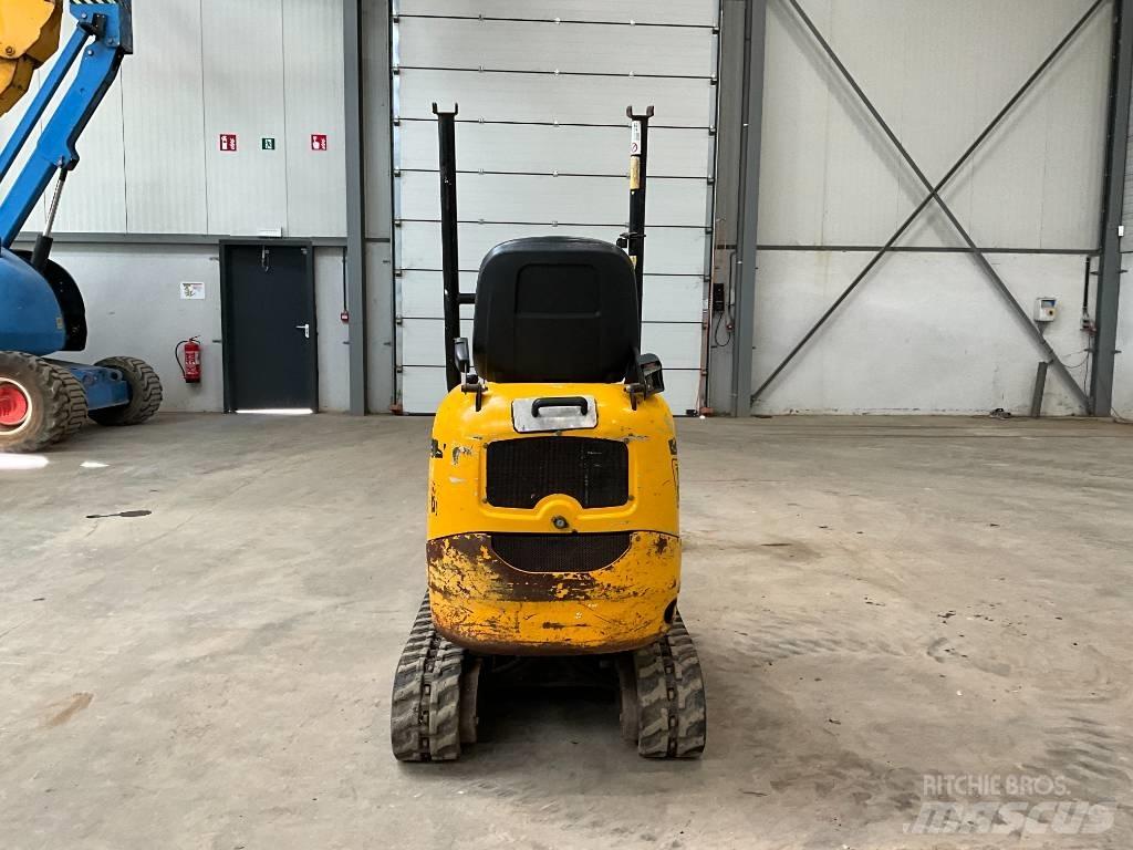 JCB 8008 小型挖掘机