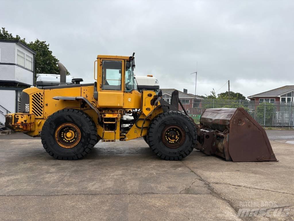 Volvo L 120 E 轮式装载机