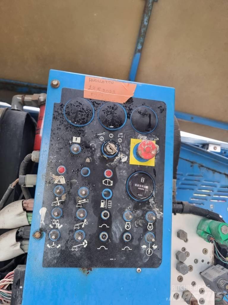 Genie S 85 4WD 直臂高空工作平台