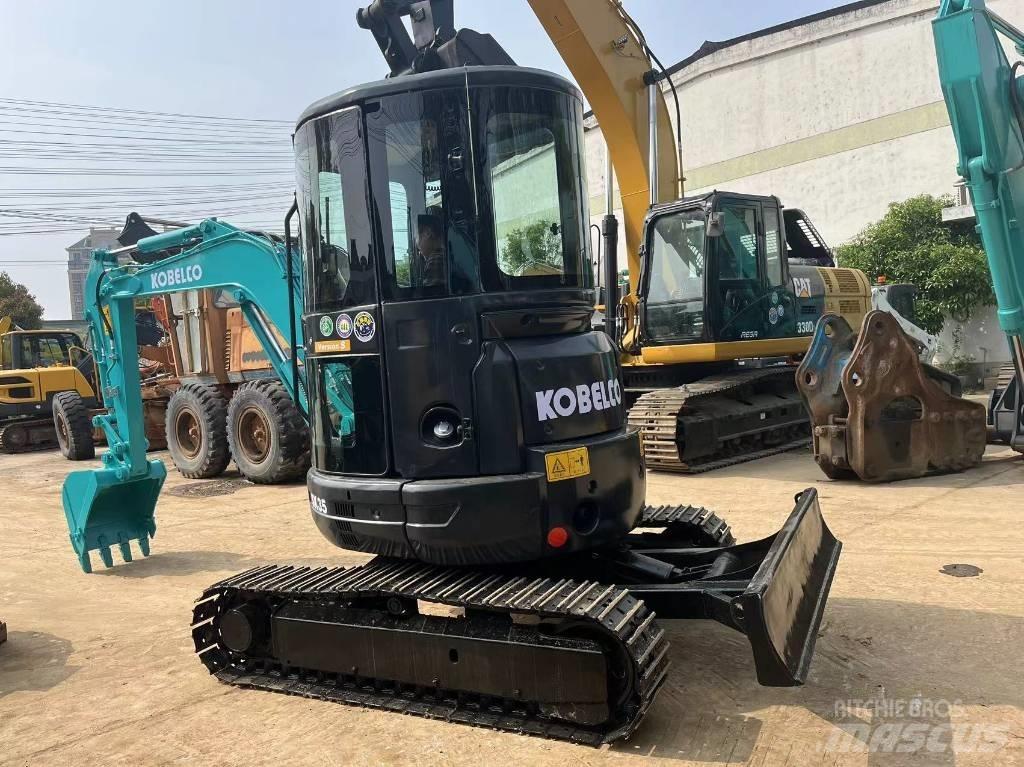 Kobelco SK 35 小型挖掘机