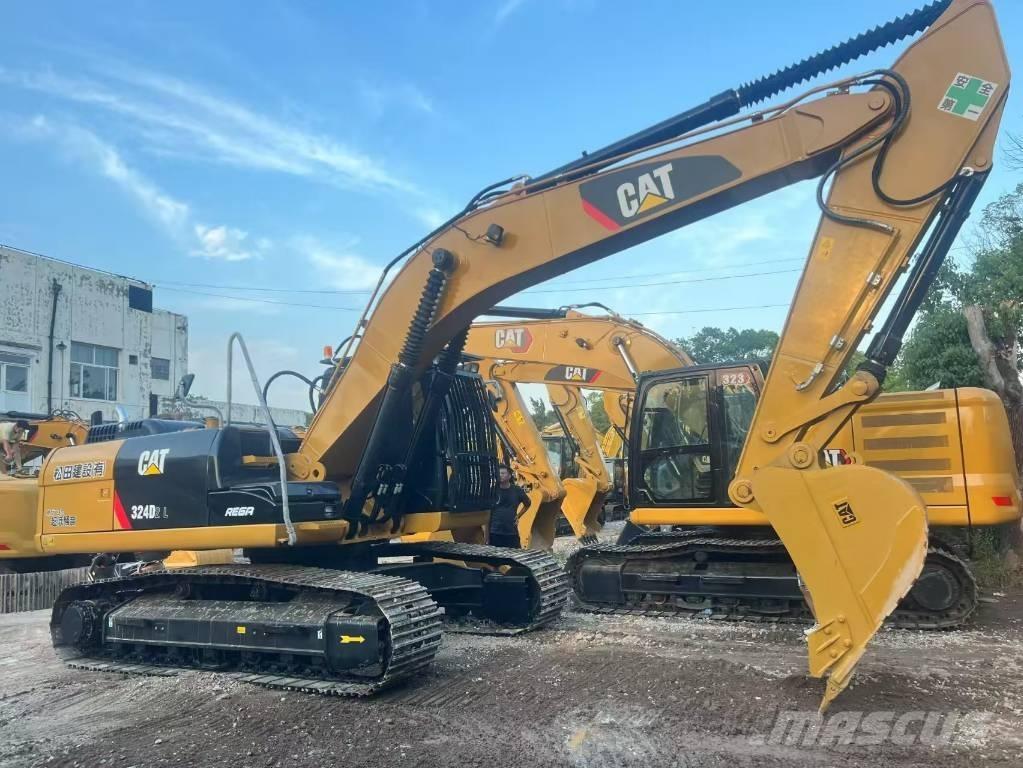 CAT 324 D2L 履带挖掘机