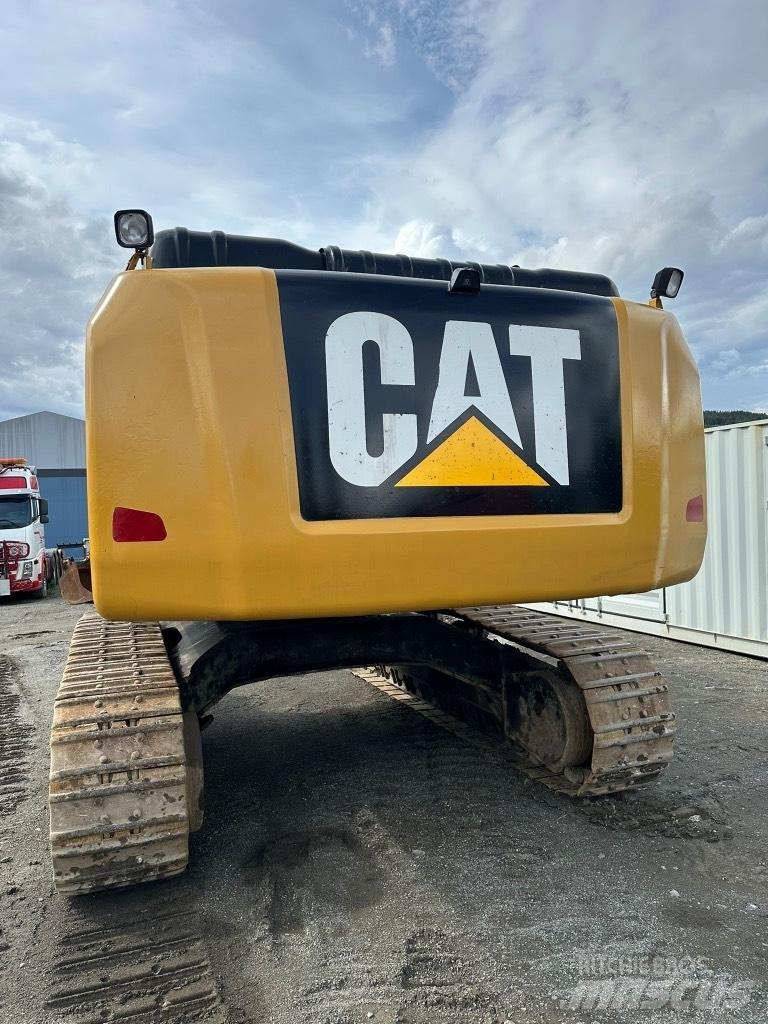CAT 336 E 履带挖掘机