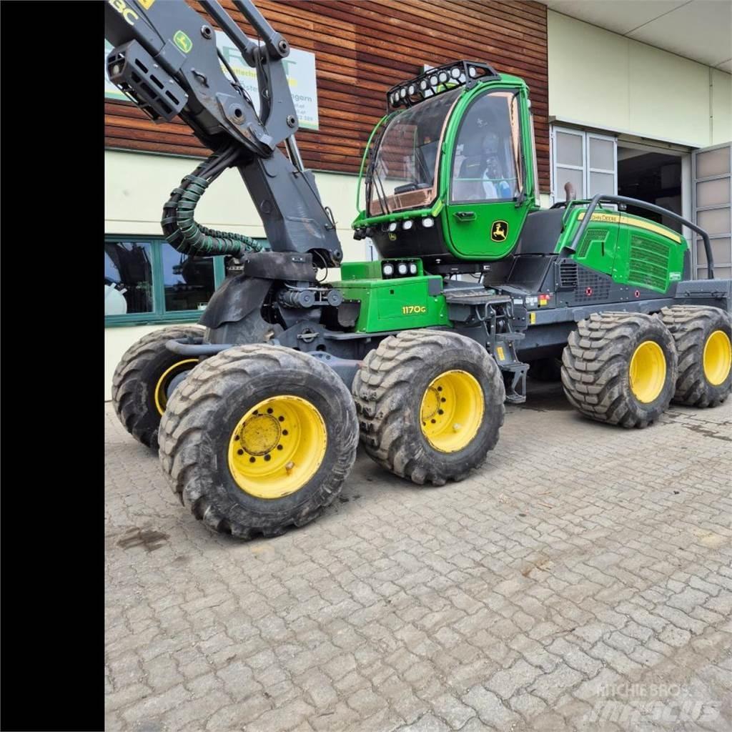 John Deere 1170 G 收割机