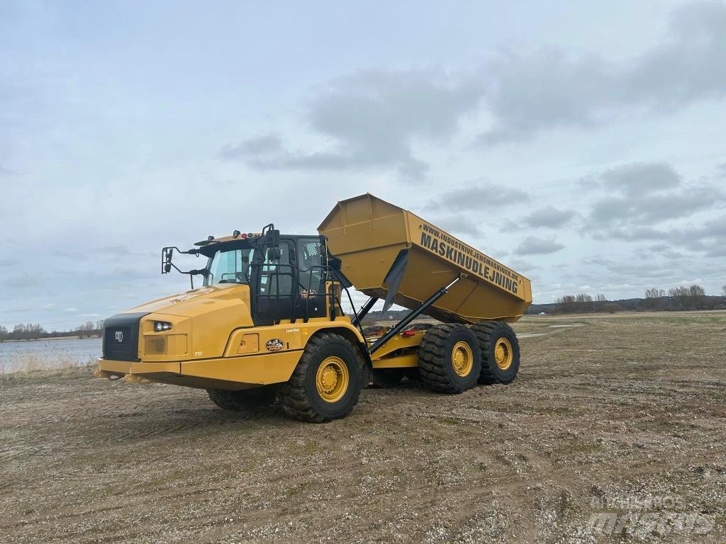 CAT 730 C 铰接式自卸车