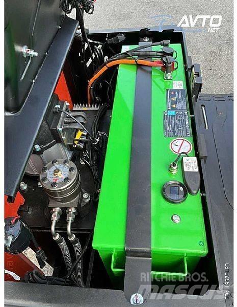 EP EFS 151 电动叉车