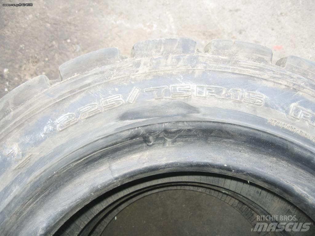 ΛΑΣΤΙΧΑ 28Χ9R15 轮胎、车轮和轮圈