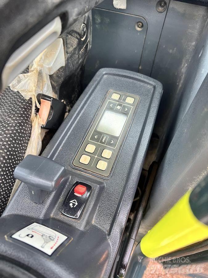 Hyundai HX85A 特种挖掘机