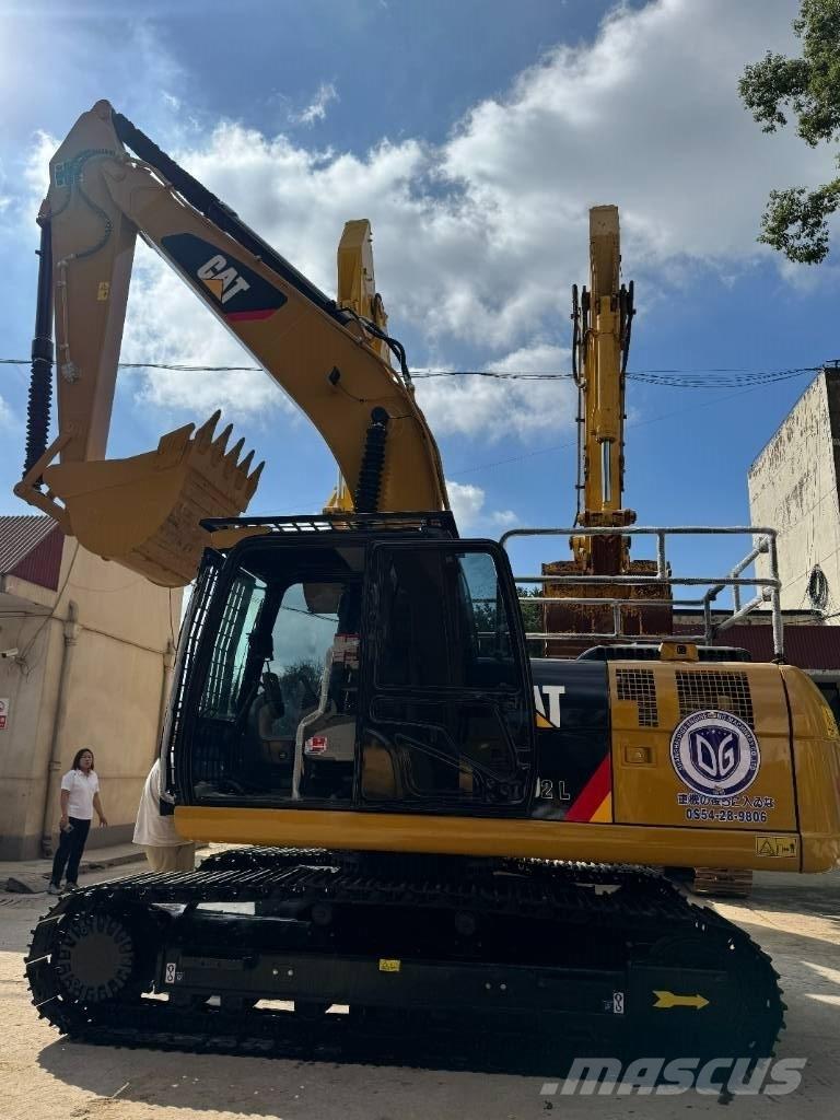 CAT CAT320D 履带挖掘机